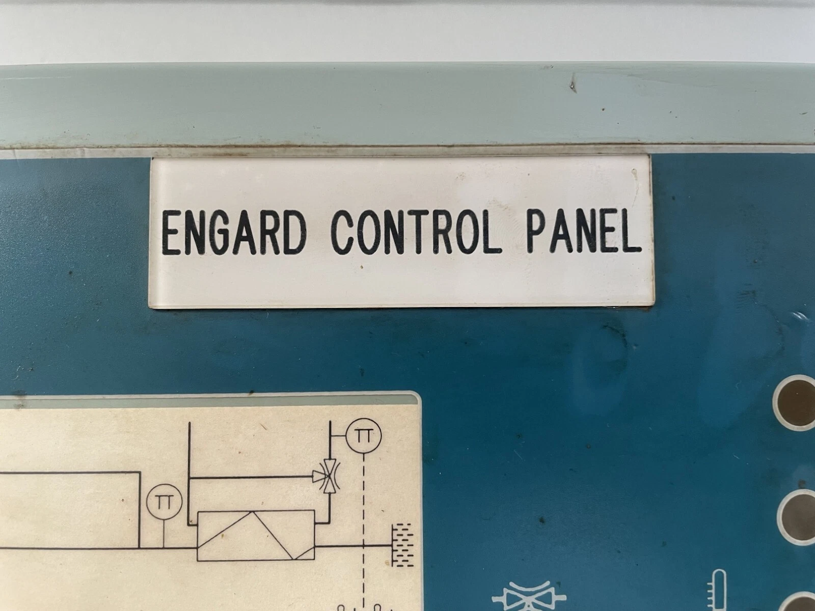 admin/uploads/uploads/ALFA LAVAL ENGARD CONTROL PANEL_2.webp